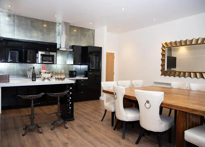 Signature Living At Matthew Street