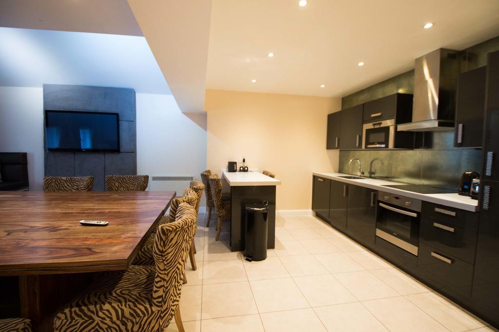 Signature Living At Matthew Street Aparthotel
